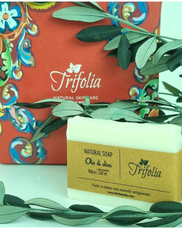 BOX TRIFOLIA Olio d'oliva, agrumi e mandorle